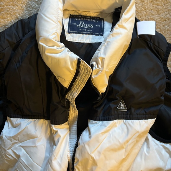 G.H.BASS & Co. VEST - Picture 1 of 2